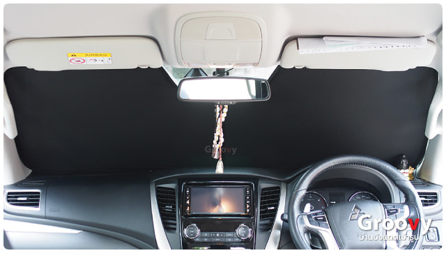 ม่านบังแดดหน้าสำหรับจอดรถ Groovy™