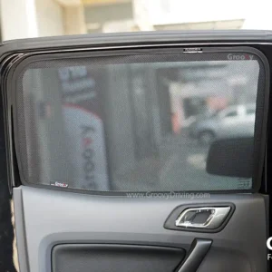 ม่านบังแดดบานประตูข้าง Ford Ranger T6 ตรงรุ่น