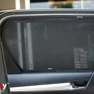 ม่านบังแดดบานประตูข้าง Toyota Hilux Revo ตรงรุ่น