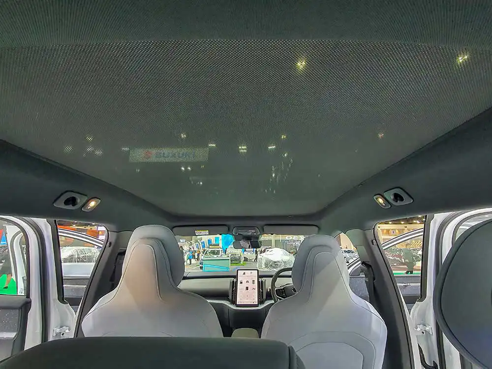 ม่านบังแดดหลังคารถ Volvo EX30 งาน motor show 2024